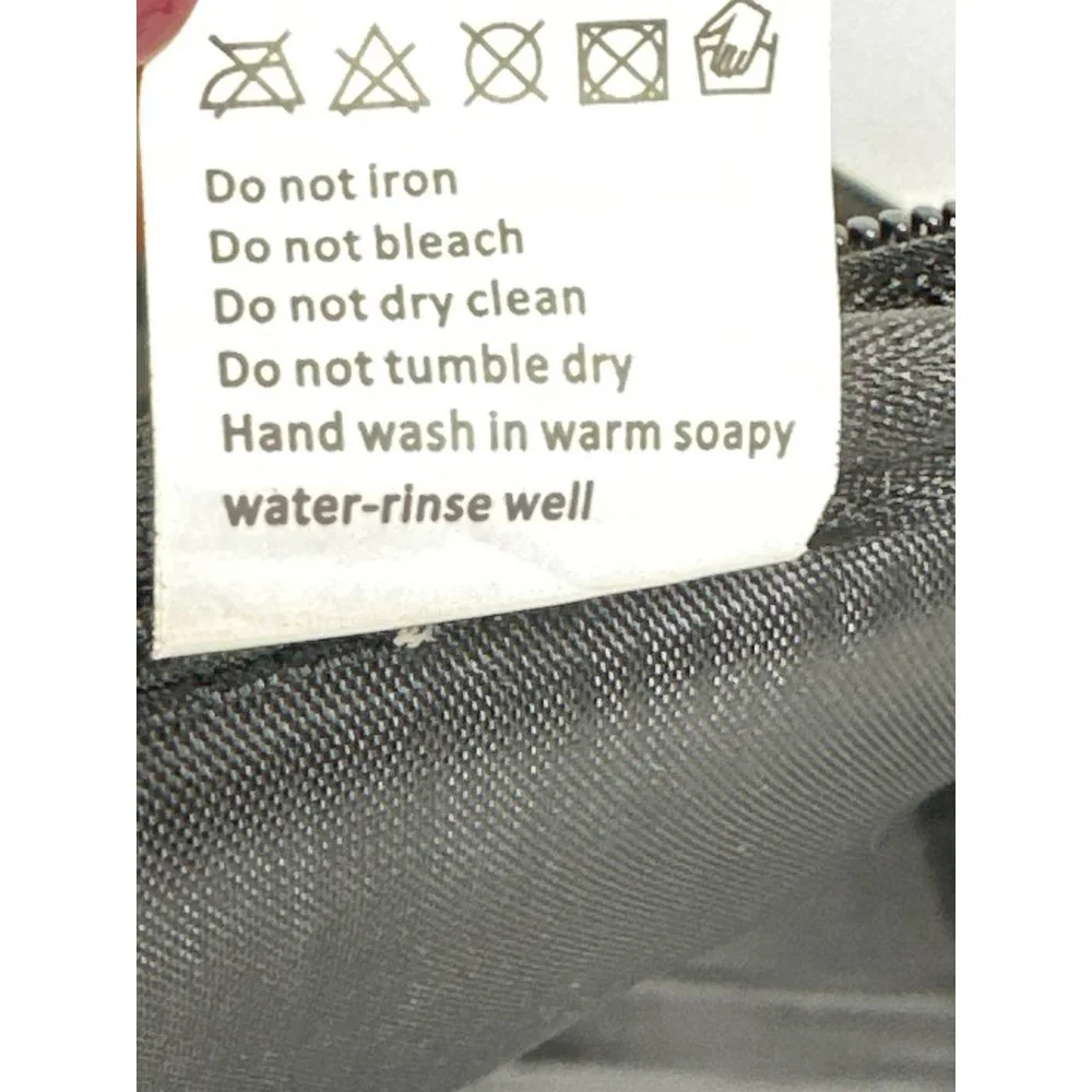 Pet Carrier Foldable Travel Zipper Bag Black NWT